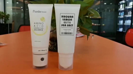 Tubo per crema da massaggio in plastica cosmetica con sfera morbida da 200 ml